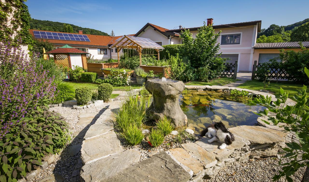 Landgasthof Zur Linde Laaben Luaran gambar